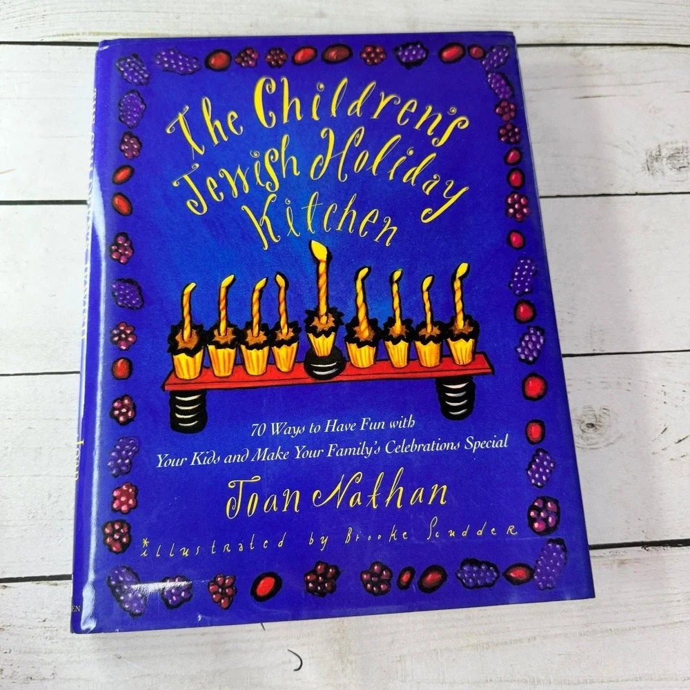 Children's Jewish Holiday Kitchen Joan Nathan 1995 Illustrated Cookbook Schocken